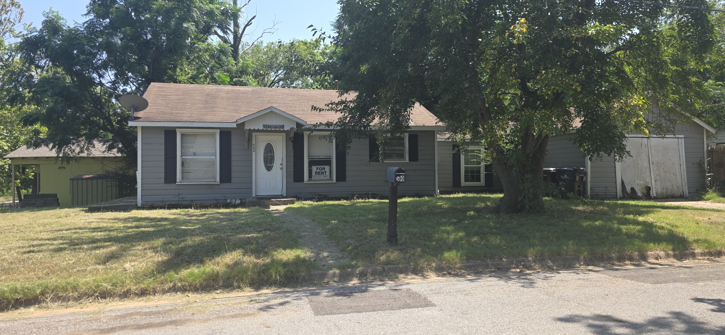 500 W Burrell